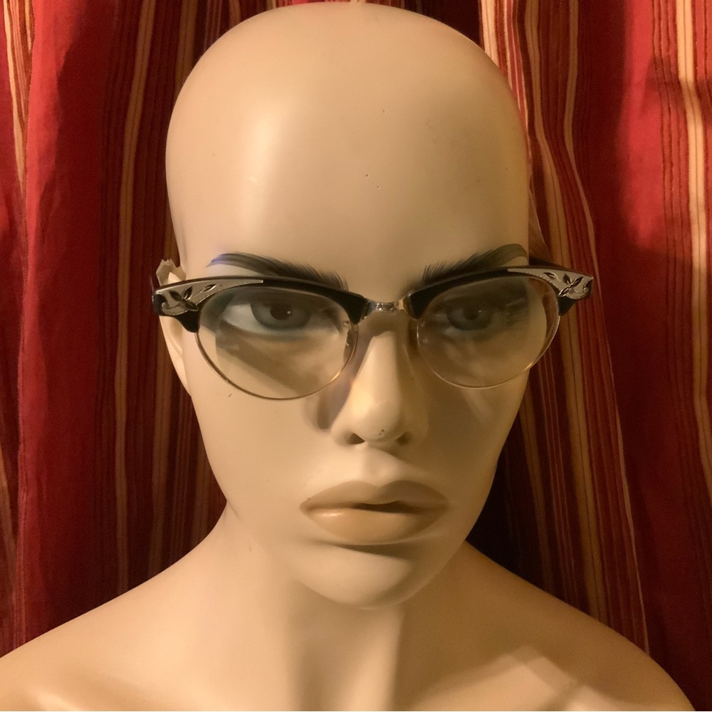 Vtg Artcraft Aluminum Cat Eyes Eyeglass Frames
